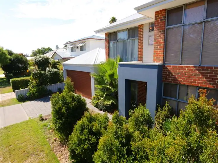 Second view of Homely townhouse listing, 1/14 Hendra Street, Cloverdale WA 6105