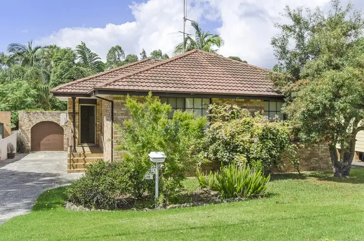 Main view of Homely house listing, 10 Moreton Street, Russell Vale NSW 2517