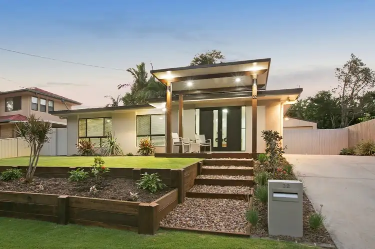 32 Sunnybay Drive, Birkdale QLD 4159