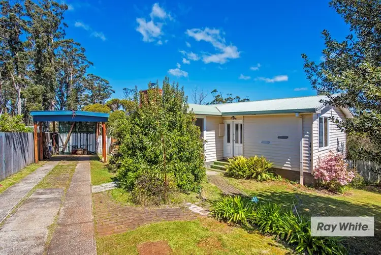 Second view of Homely house listing, 4 Southern Place, Somerset TAS 7322