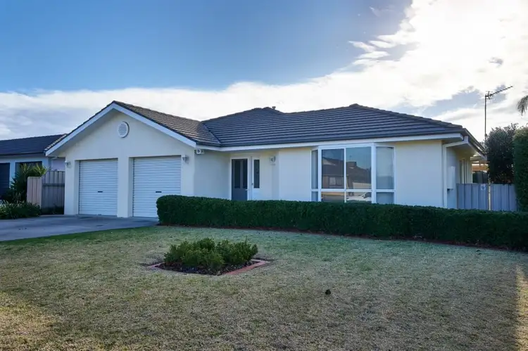 Main view of Homely house listing, 89 Yentoo Drive, Glenfield Park NSW 2650