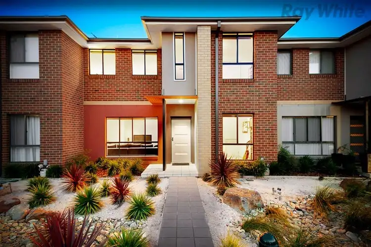 20 Eloura Circuit, Taylors Hill VIC 3037