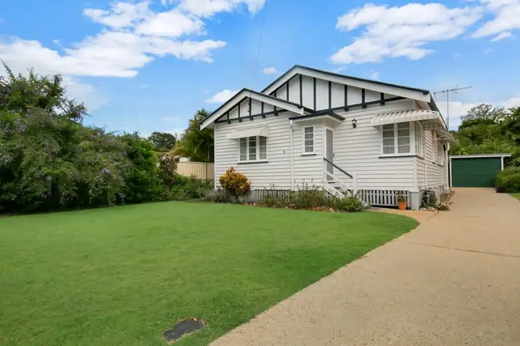 6 Railway Street, Nudgee QLD 4014