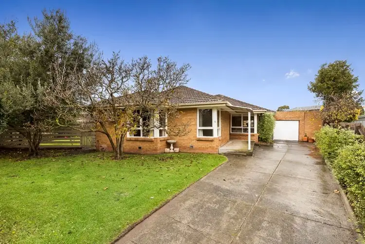 6 Wendy Court, Oakleigh South VIC 3167