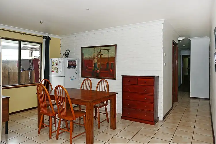 Fifth view of Homely house listing, 2 Goode Court, Australind WA 6233