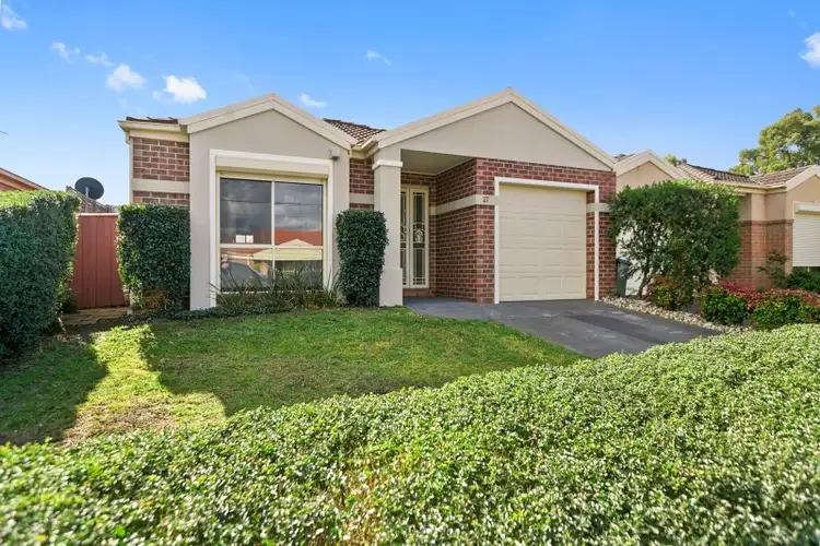 27 Robinsons Road, Frankston South VIC 3199