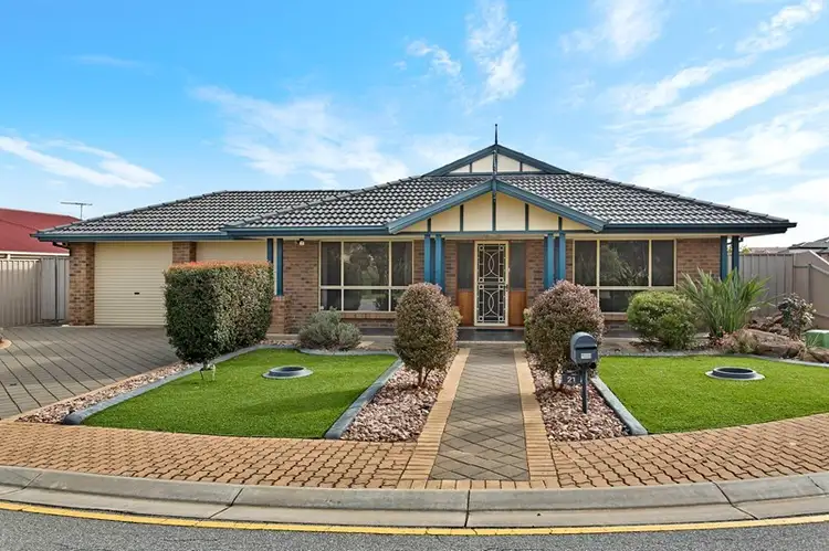 21 Christine Circuit, Craigmore SA 5114