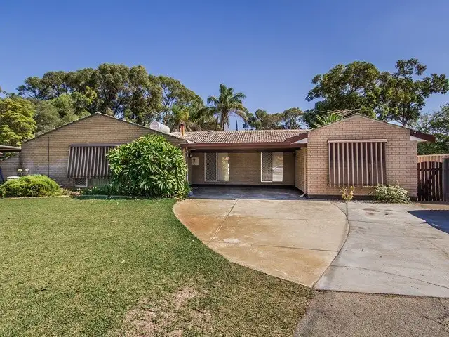 17 Kullaroo Court, Hillman WA 6168