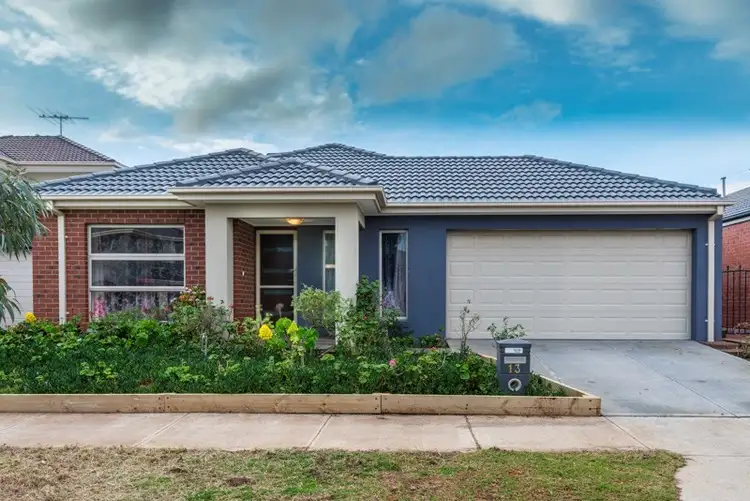 13 Chatham Avenue, Tarneit VIC 3029