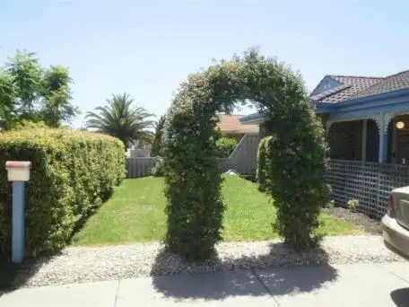 22 Lightfoot Place, Cooloongup WA 6168