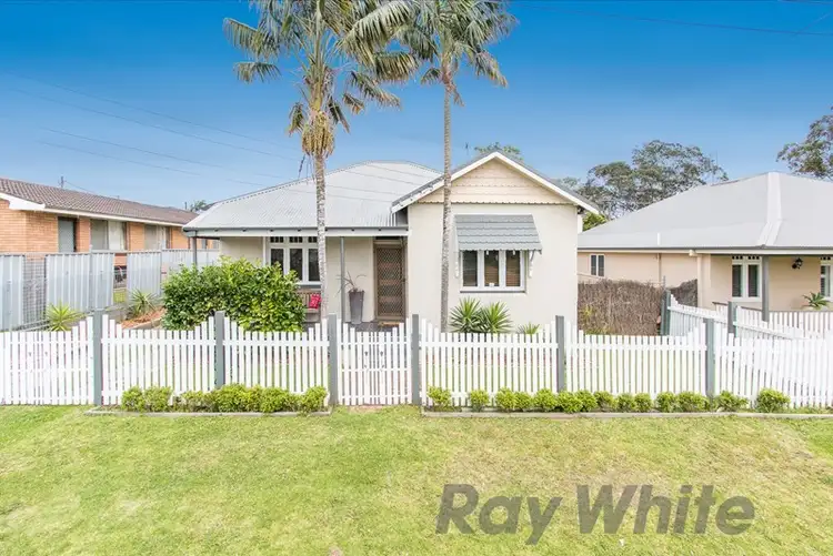190 Chatham Street, Hamilton South NSW 2303