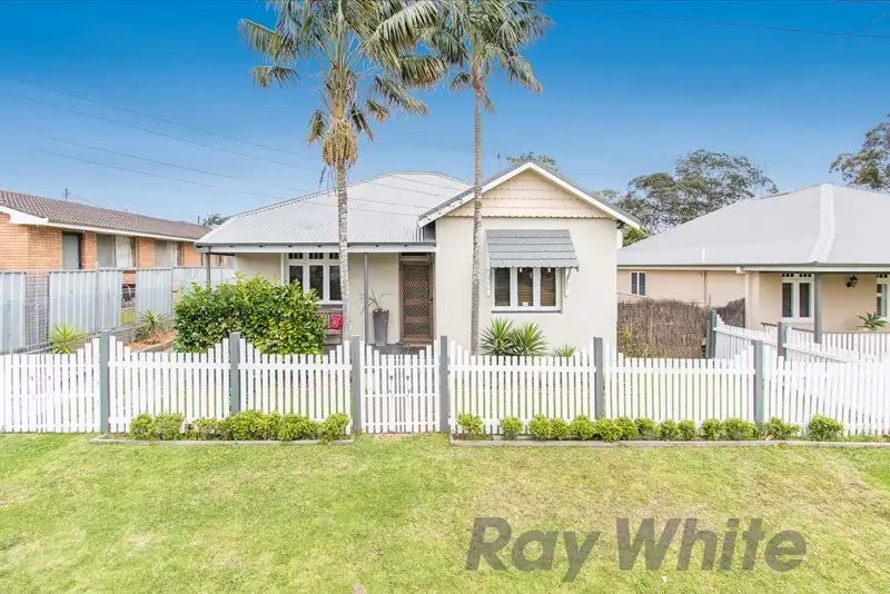 Main view of Homely house listing, 190 Chatham Street, Hamilton South NSW 2303
