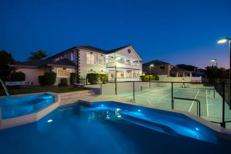 29-31 Cessnock Close, Mermaid Waters QLD 4218