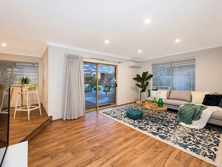 Seventh view of Homely house listing, 2 San Domingo Close, Safety Bay WA 6169