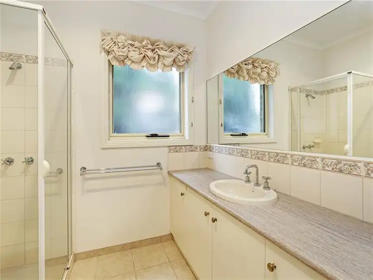 Seventh view of Homely house listing, 24 Magpie Close, Lara VIC 3212