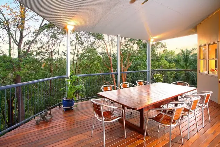 96 Willmington Street, Newmarket QLD 4051