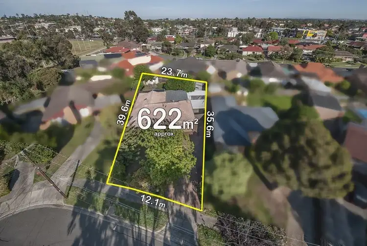 Second view of Homely house listing, 7 Alfred Court, Bundoora VIC 3083