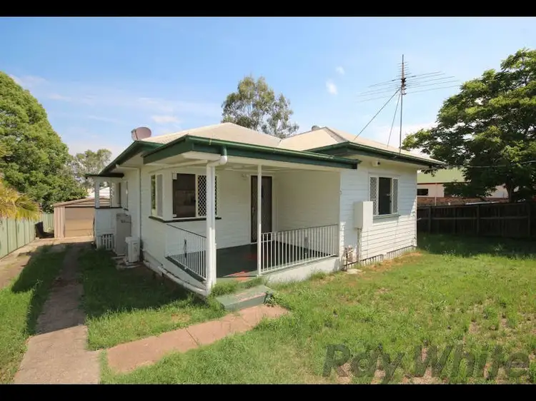 3 Samford Road, Leichhardt QLD 4305