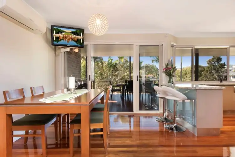 Second view of Homely house listing, 18 Amersham Crescent, Carindale QLD 4152