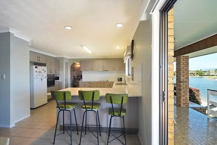 Third view of Homely house listing, 8 Ondine Court, Mermaid Waters QLD 4218