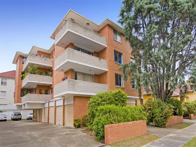 Second view of Homely apartment listing, 2/137-139 Wellington Street, Bondi Beach NSW 2026