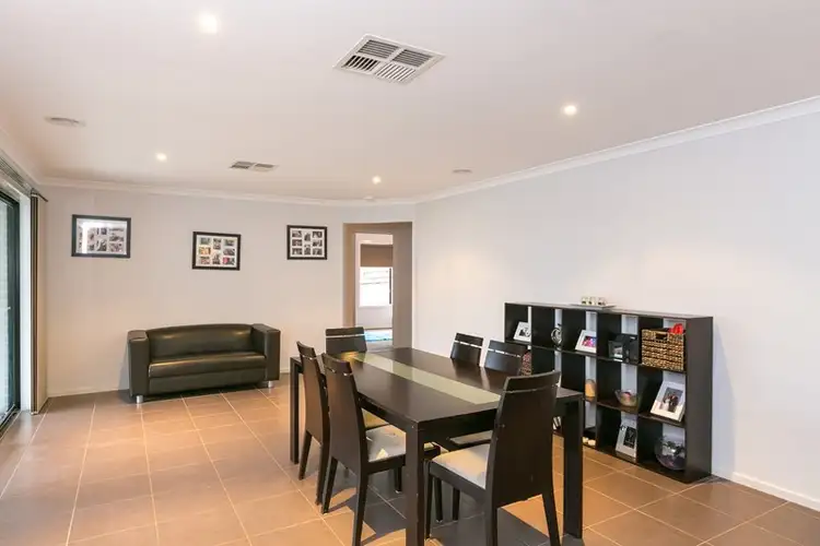 Sixth view of Homely house listing, 5 Klim Avenue, Kangaroo Flat VIC 3555