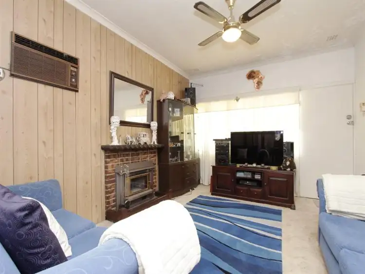 Second view of Homely house listing, 5 Copeland Drive, Redcliffe WA 6104