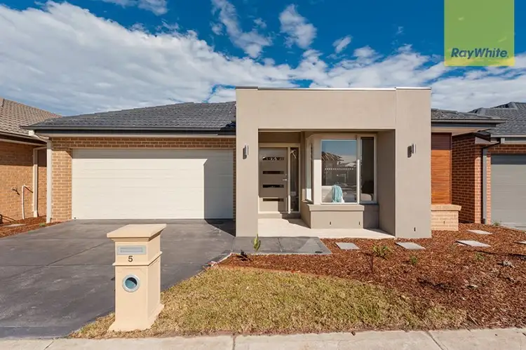 Main view of Homely house listing, 5 Angove Street, Craigieburn VIC 3064