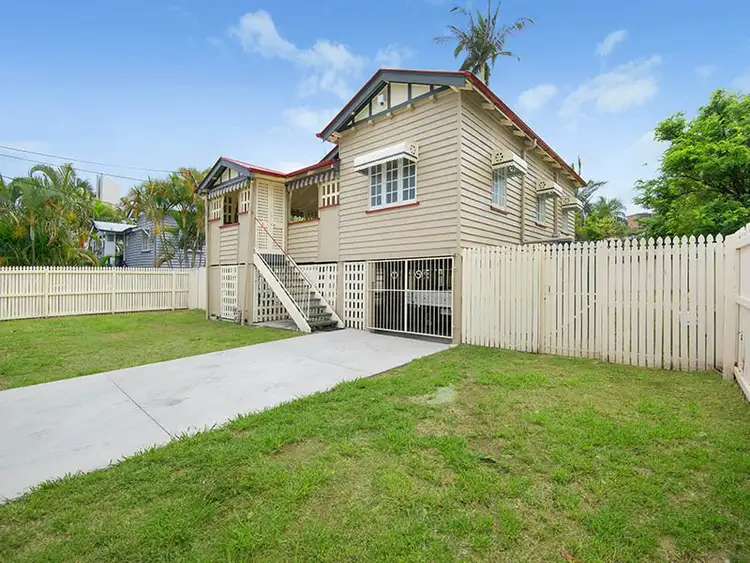 18 Crosby Road, Albion QLD 4010