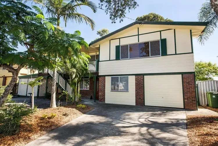 Second view of Homely house listing, 4 Victoria Avenue, Deception Bay QLD 4508