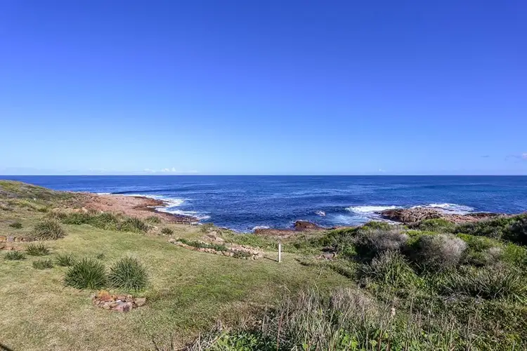 Sixth view of Homely house listing, 6a Ocean Street, Fishermans Bay NSW 2316