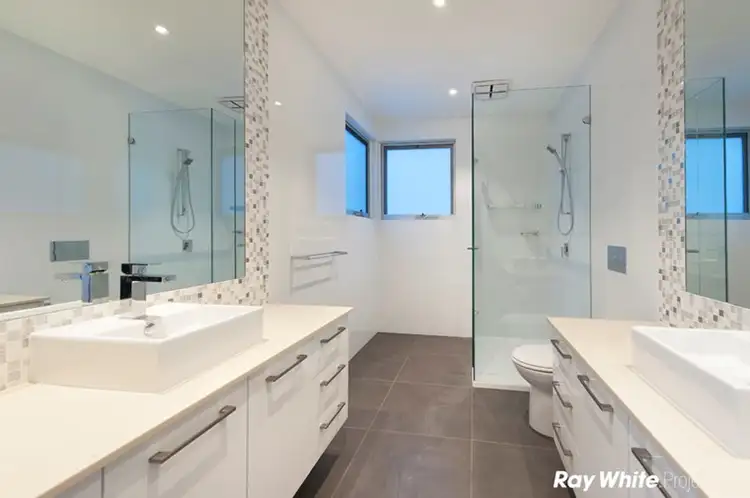 Fifth view of Homely townhouse listing, 1/33 Spring Street, Preston VIC 3072