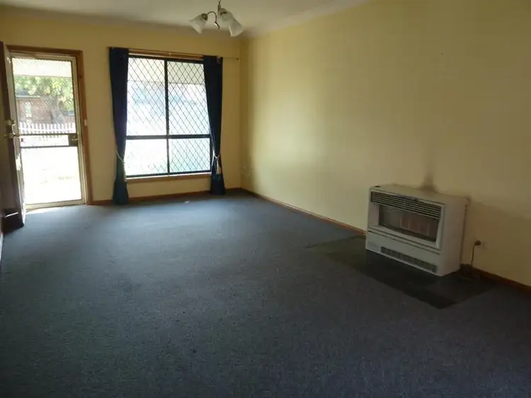 Third view of Homely townhouse listing, 2/26 Anthony Street, Mount Gambier SA 5290