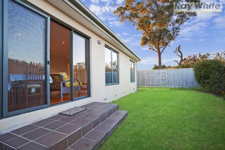 4/11 Rose Street, Rosebud West VIC 3940