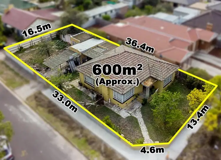1 Beaver Street, St Albans VIC 3021