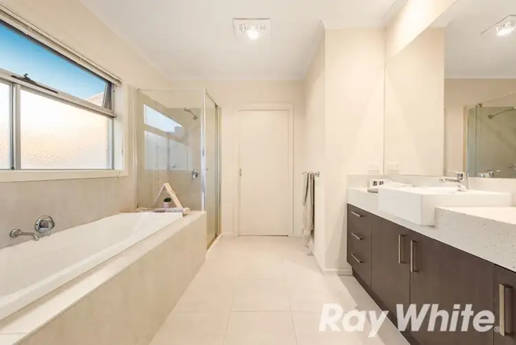Seventh view of Homely house listing, 4 Braeburn Parade, Rowville VIC 3178