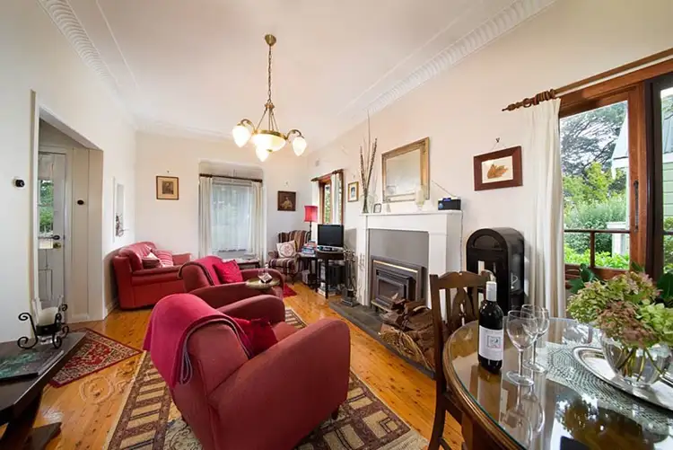 7 Cecil Road, Blackheath NSW 2785