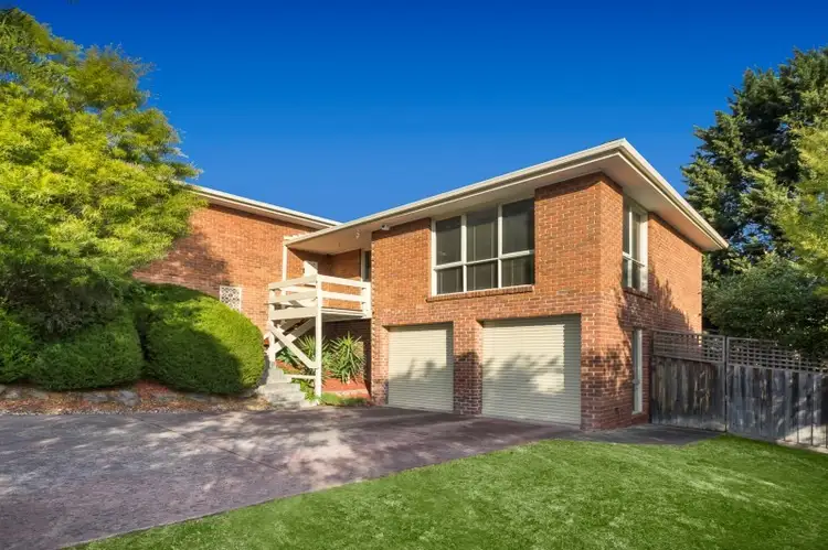 124 Plenty River Drive, Greensborough VIC 3088