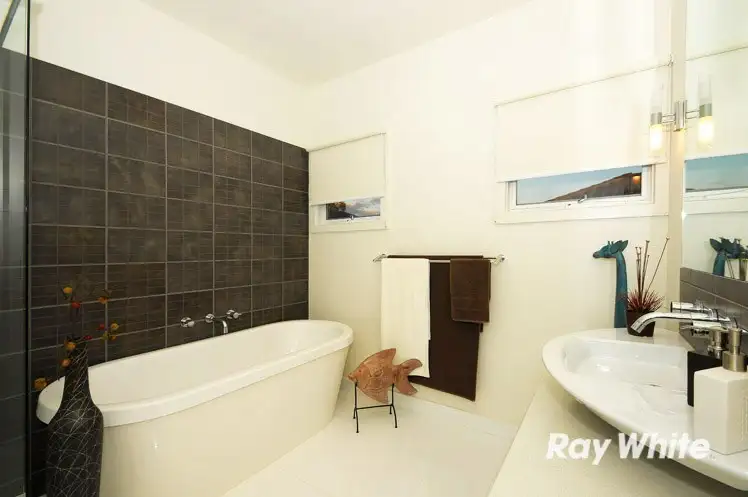 Sixth view of Homely house listing, 19 Espie Court, Botanic Ridge VIC 3977