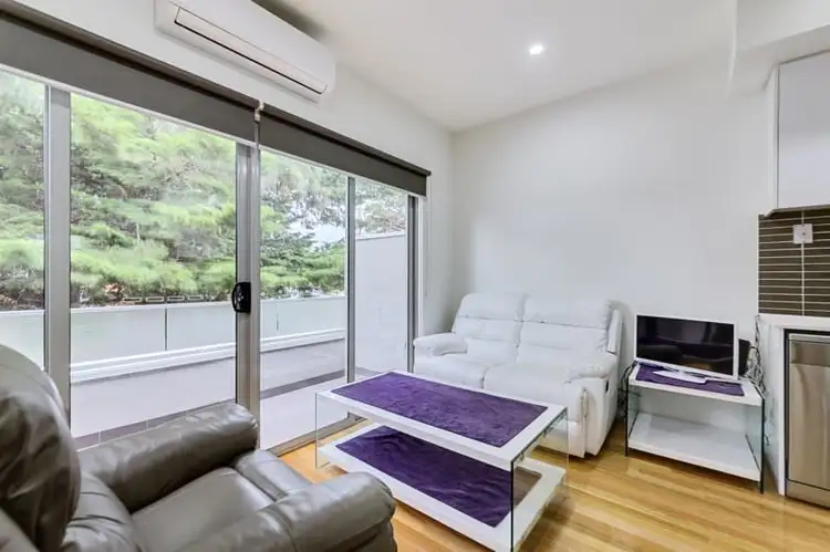 Second view of Homely townhouse listing, 2/2 Grandview Street, Glenroy VIC 3046