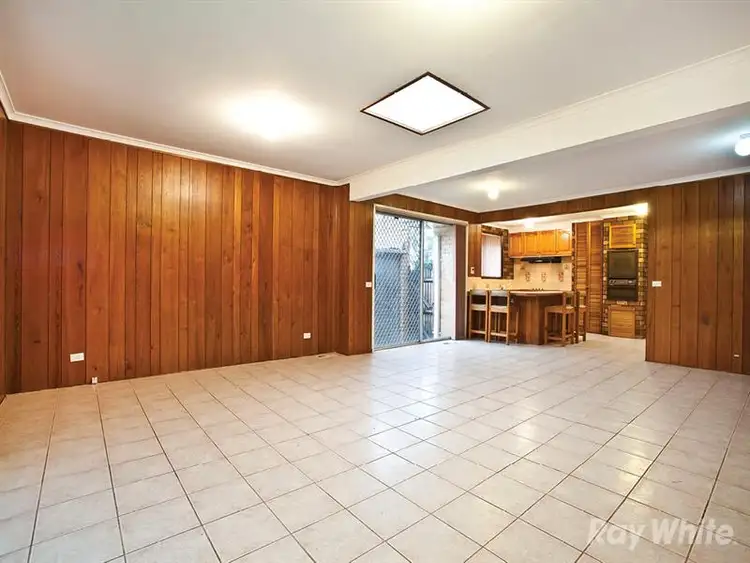 Second view of Homely house listing, 2 Worthing Court, Mulgrave VIC 3170