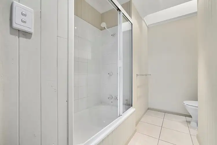 Fifth view of Homely unit listing, 2/79 Noosa Parade, Noosa Heads QLD 4567