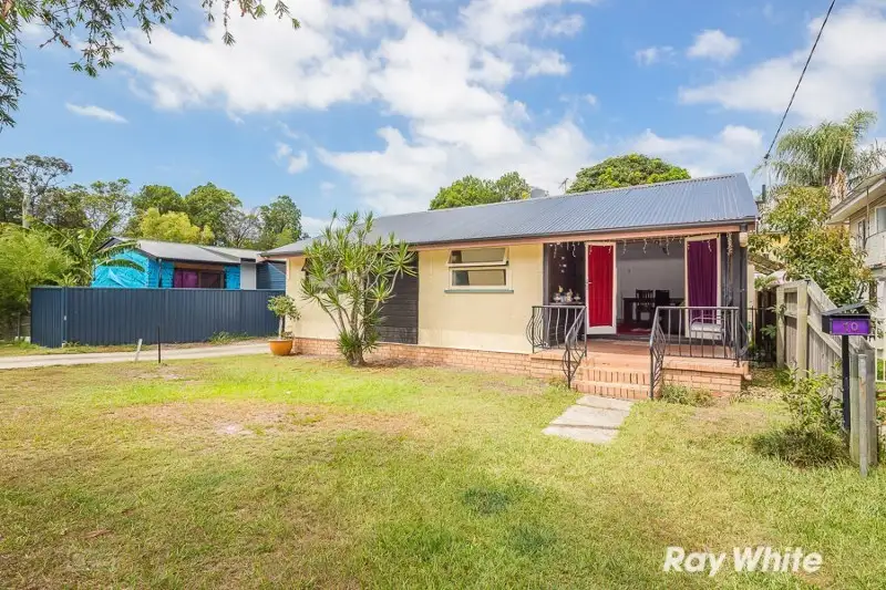 Main view of Homely house listing, 10 Cumming Street, Bongaree QLD 4507