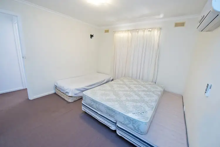Fifth view of Homely house listing, 5 Kurrle Court, Swan Hill VIC 3585