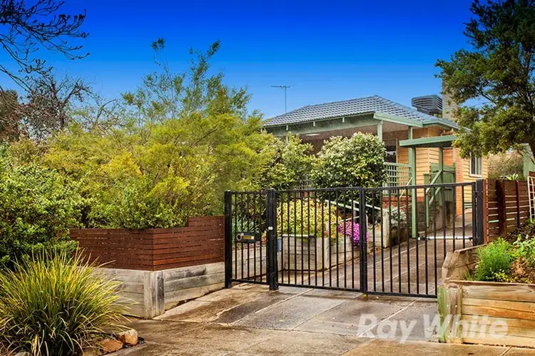 Main view of Homely house listing, 2 Allison Court, Vermont VIC 3133