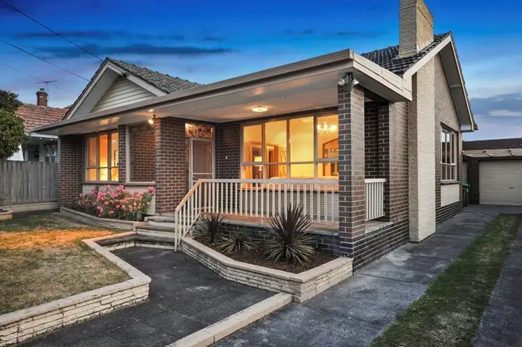 Second view of Homely house listing, 5 Lawrance Street, Murrumbeena VIC 3163