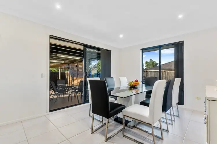 Fourth view of Homely house listing, 7 Tallwood Place, Horsley NSW 2530
