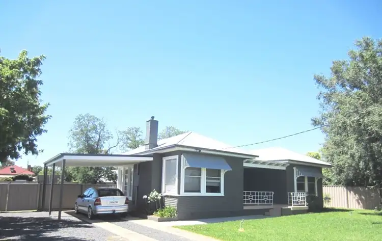 146-148 Thompson Street, Cootamundra NSW 2590