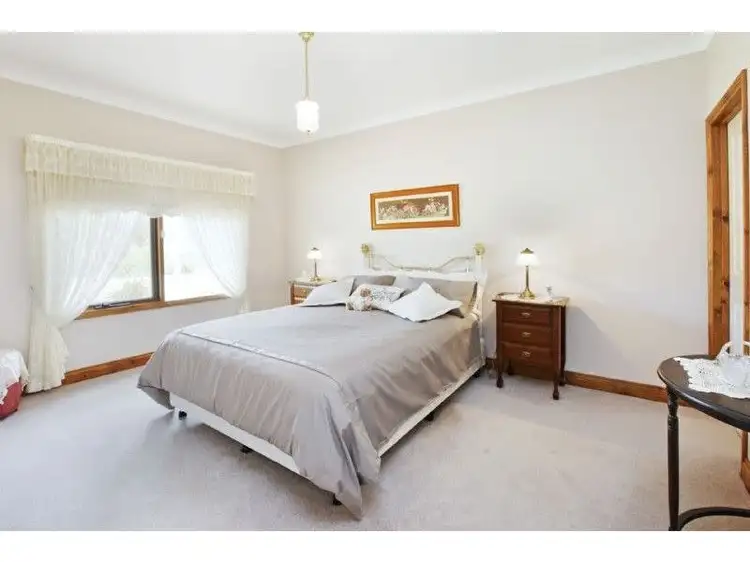 Fourth view of Homely house listing, 70 Argyle Park Court, Inverleigh VIC 3321