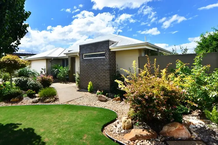 34 Saba Court, Middle Ridge QLD 4350